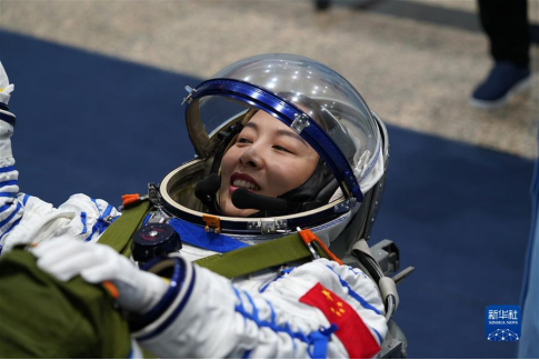 中国空间站建造和运营,神舟十三号飞行任务,神舟飞船和天舟货运飞船 中国空间站建造和运营,神舟十三号飞行任务,神舟飞船和天舟货运飞船