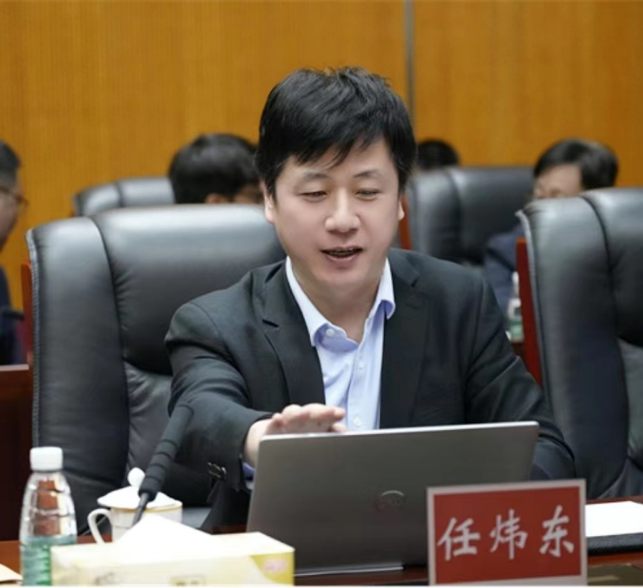 北京市第八十中学校长任炜东 北京市第八十中学校长任炜东